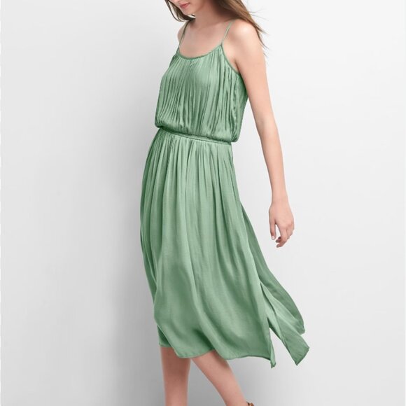 GAP Drapey Pleated Midi Dress - Picture 1 of 5